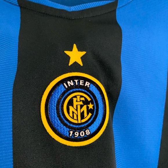2004 Inter Milan Jersey - Picture 7 of 10